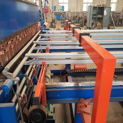 larghezza di 3.5m che coltiva il macchinario della saldatura del cavo dell'industria della pesca, 51pcs Pin Diamond Fence Making Machine