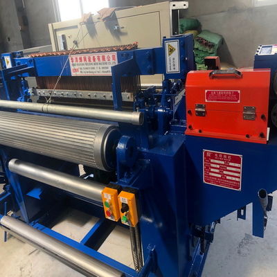 qualità  Chicken Fence Gi Plc Automatic Wire Mesh Welding Machine 10kw fabbrica